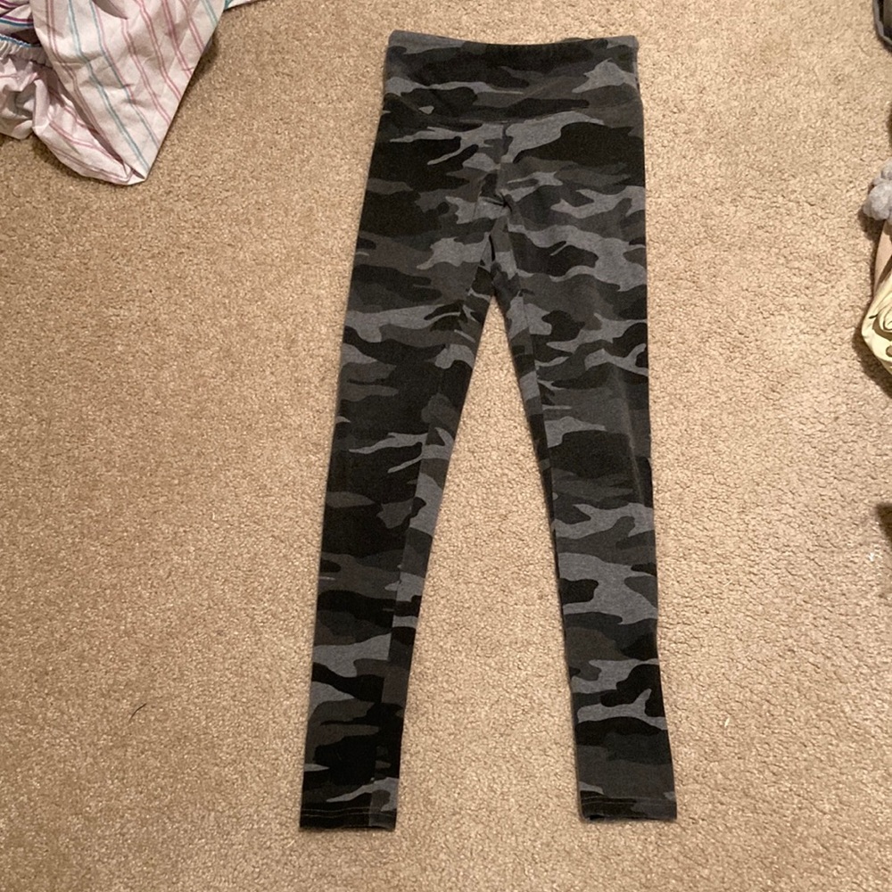 Garage Camo leggings